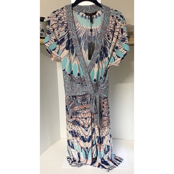 NWT BCBG MAX AZRIA Paisley Blue Printed Wrap Dress, Size Medium - Picture 3 of 14